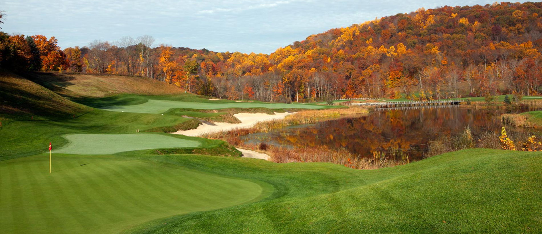 Hollow-Brook-Golf-Club-Hole-11-Greenside-View-1900x820